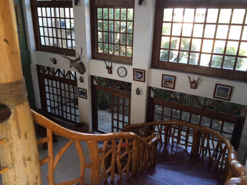 White Beach Resort Bar & Restaurant Puerto Galera Exterior foto