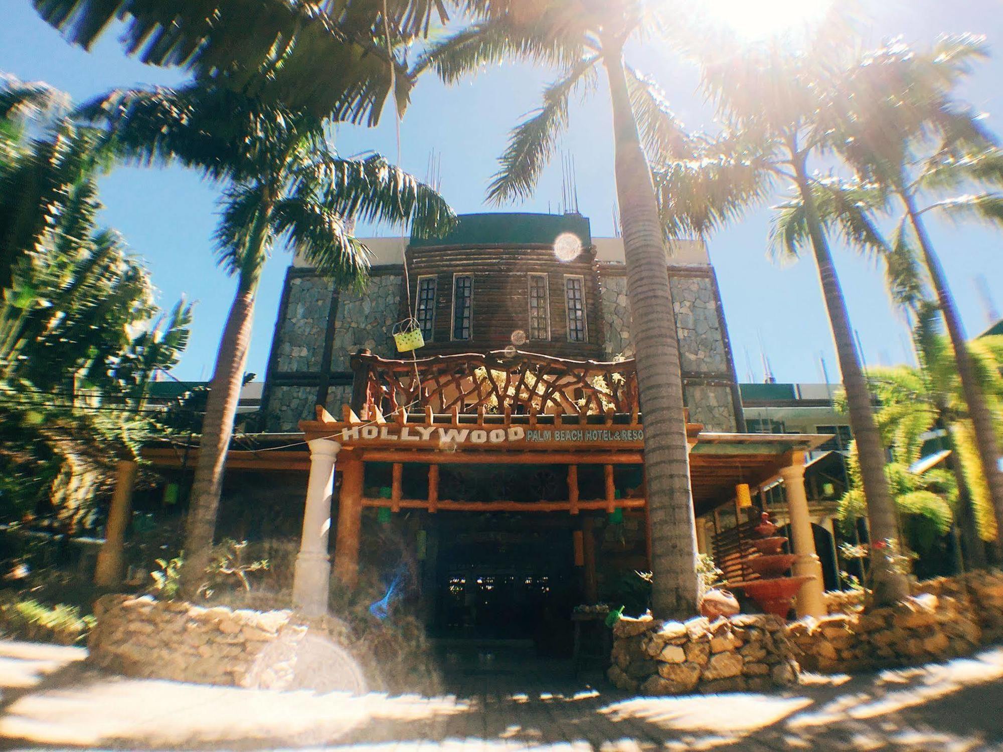 White Beach Resort Bar & Restaurant Puerto Galera Exterior foto